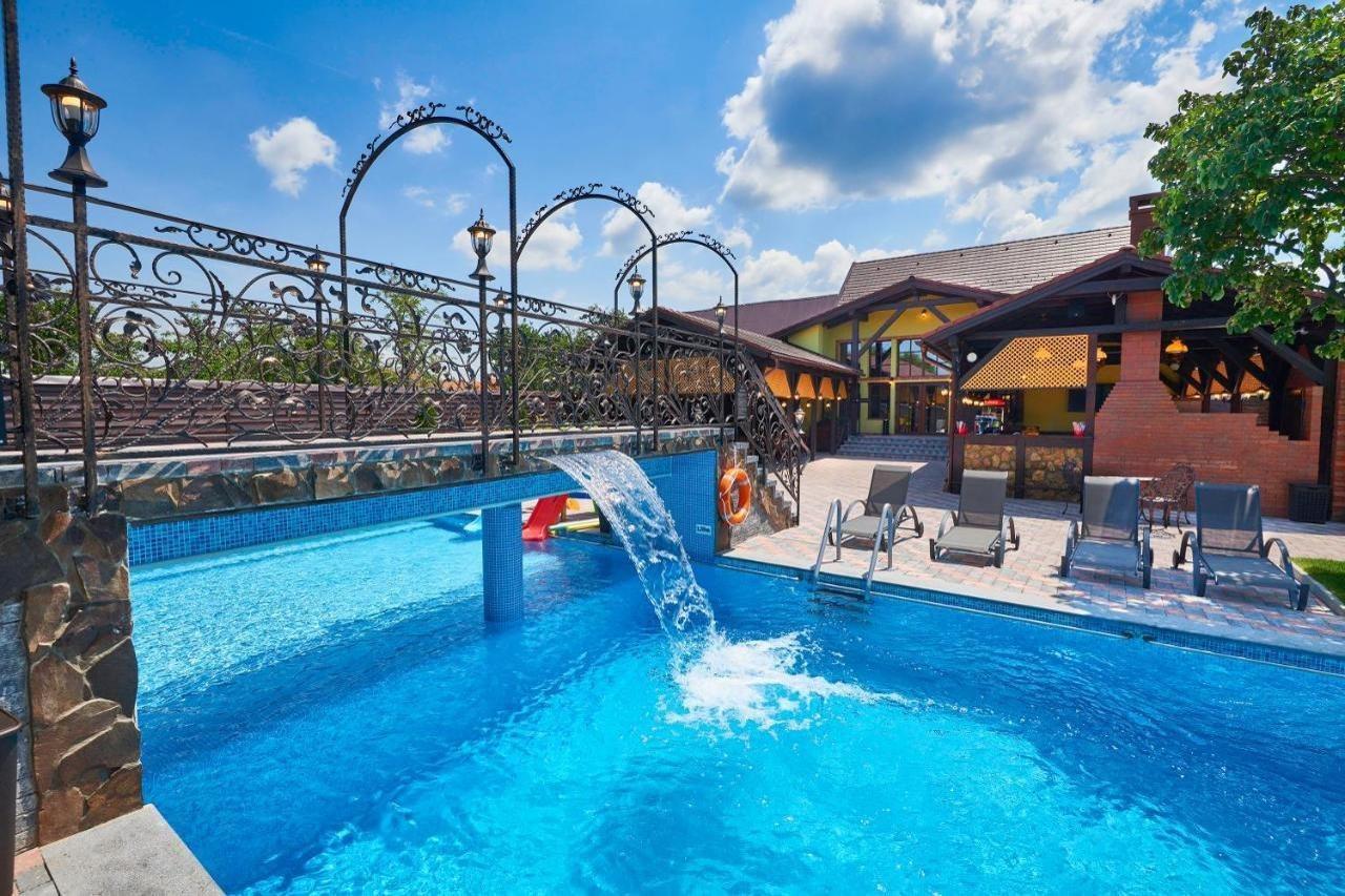 Resort Ambient Cristian  Exterior photo